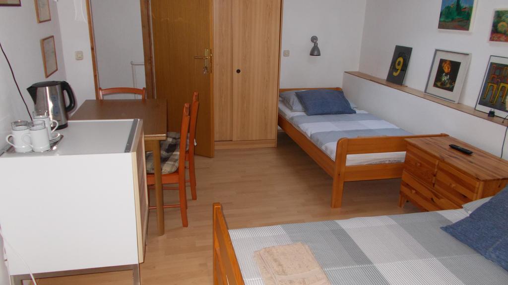Guest House Accommodation Rupine Premantura Eksteriør billede
